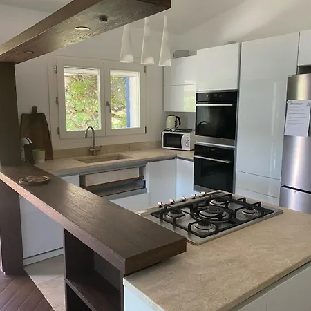 Seaside Elegance 50m From The Prázdninový dům Olbia