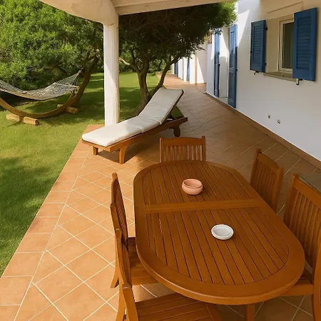 Seaside Elegance 50m From The * אולביה